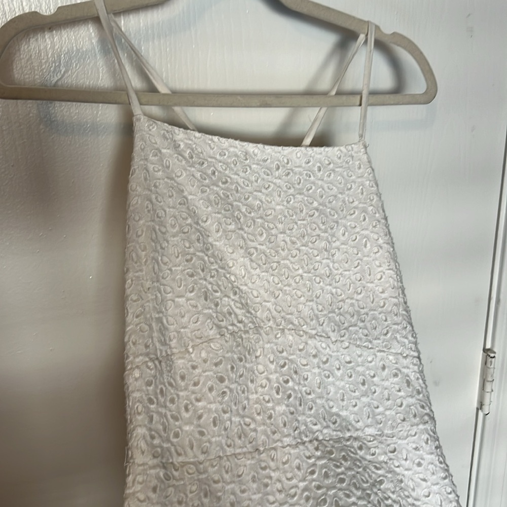 WHITE EYELET SUN DRESS - Picture 2 of 6